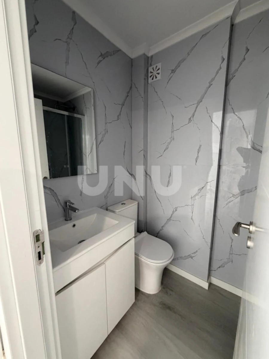 Apartamento T2 para Venda em Benfica Foto 11