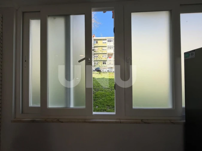 Apartamento T2 para Venda em Benfica Foto 15