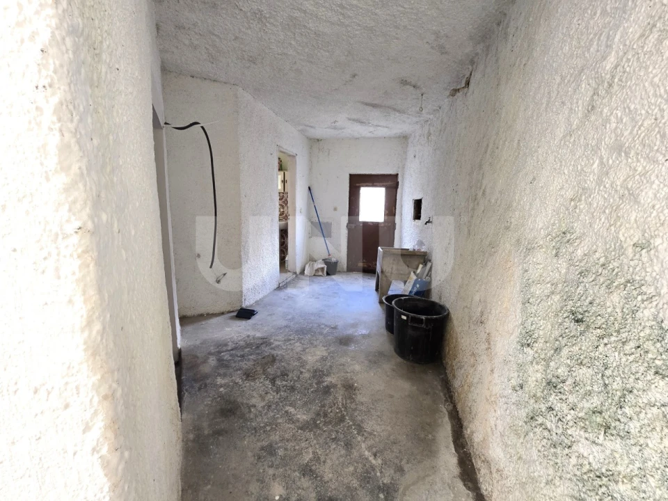 Moradia T2 para Venda em Escalos de Cima e Lousa Foto 5