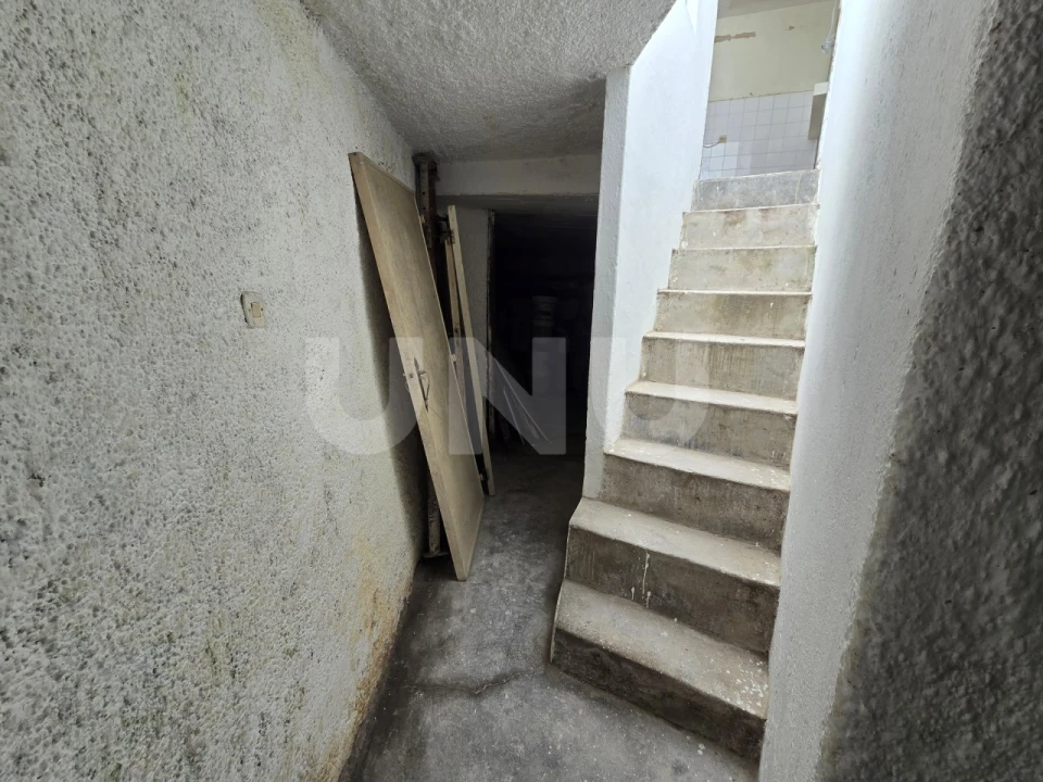 Moradia T2 para Venda em Escalos de Cima e Lousa Foto 8