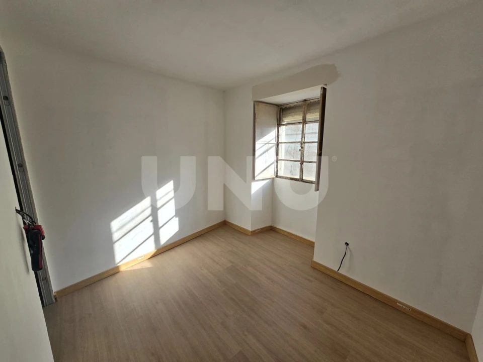 Moradia T2 para Venda em Escalos de Cima e Lousa Foto 14