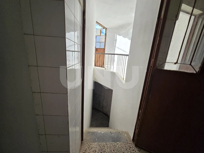 Moradia T2 para Venda em Escalos de Cima e Lousa Foto 9