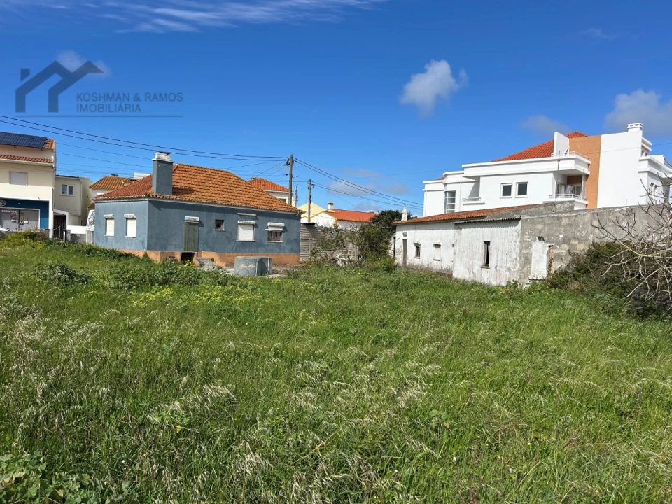 Moradia T3 para Venda em Silveira Foto 4