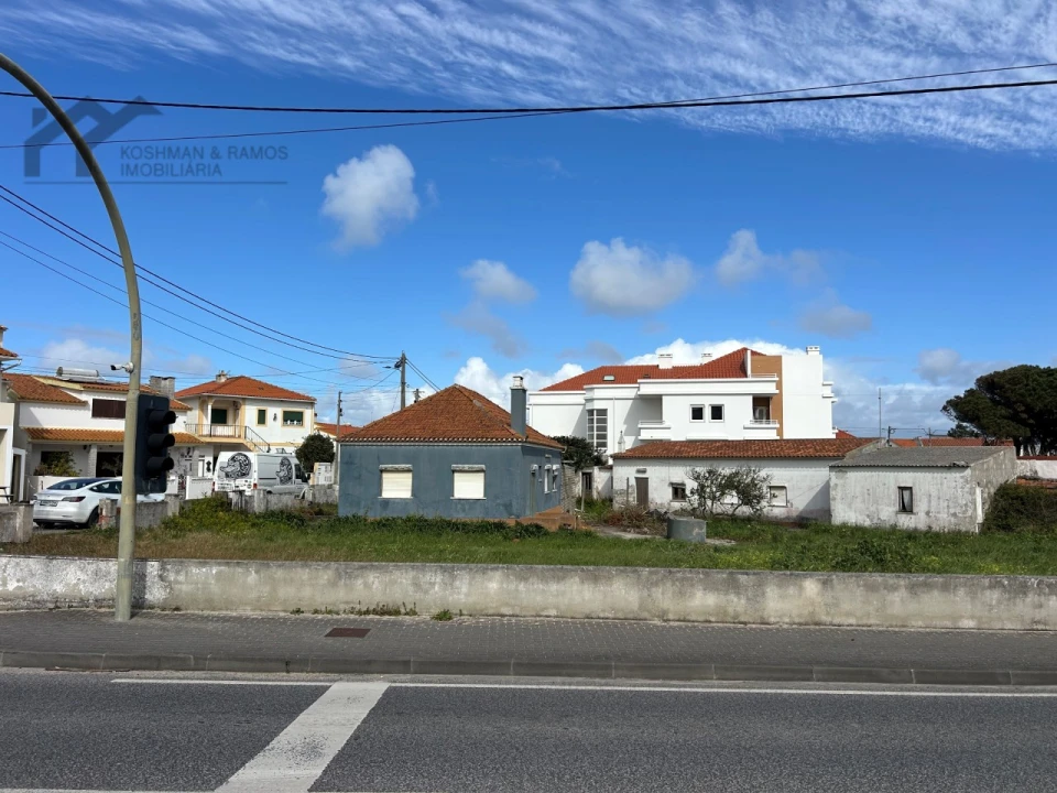 Moradia T3 para Venda em Silveira Foto 5