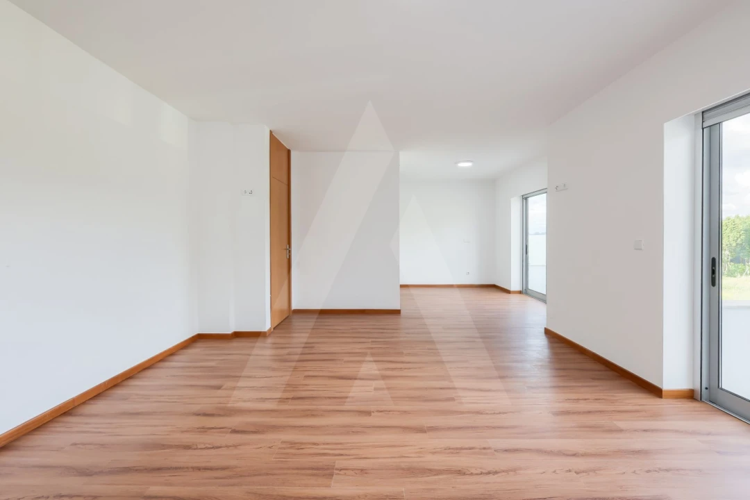 Moradia T4 para Venda em Eixo e Eirol Foto 30