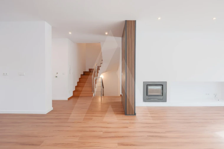 Moradia T4 para Venda em Eixo e Eirol Foto 9