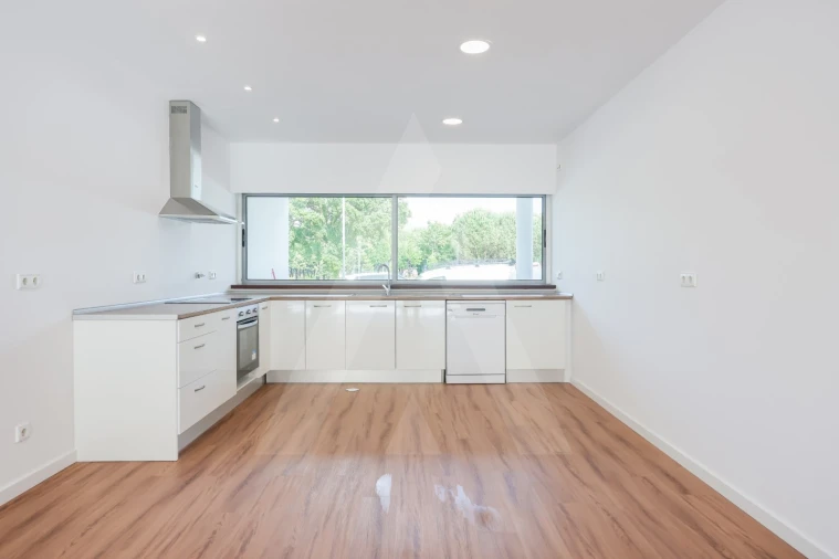 Moradia T4 para Venda em Eixo e Eirol Foto 6