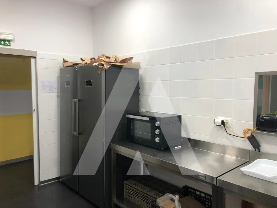 Loja para Arrendamento em Glória e Vera Cruz Foto 6