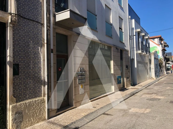 Loja para Arrendamento em Glória e Vera Cruz Foto 10