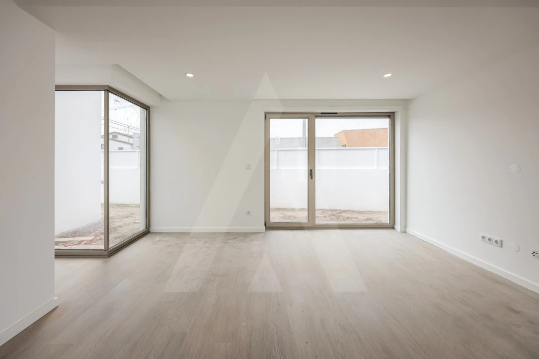 Moradia T4 para Venda em Cacia Foto 16