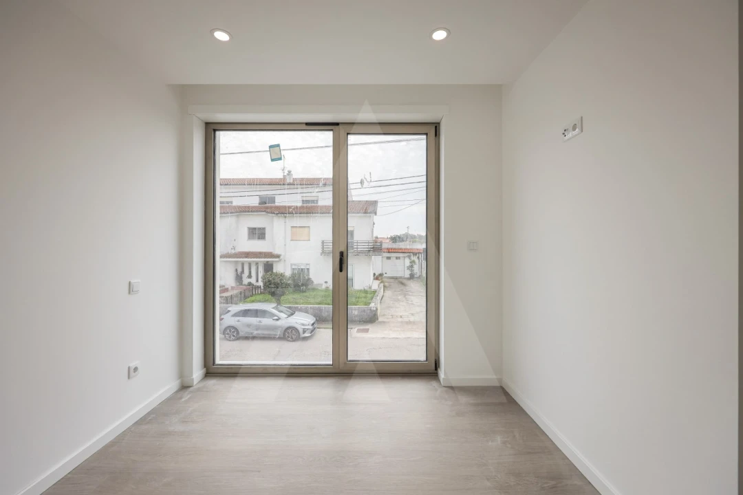 Moradia T4 para Venda em Cacia Foto 34