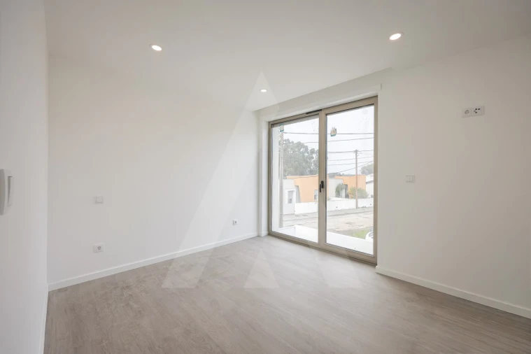 Moradia T4 para Venda em Cacia Foto 39