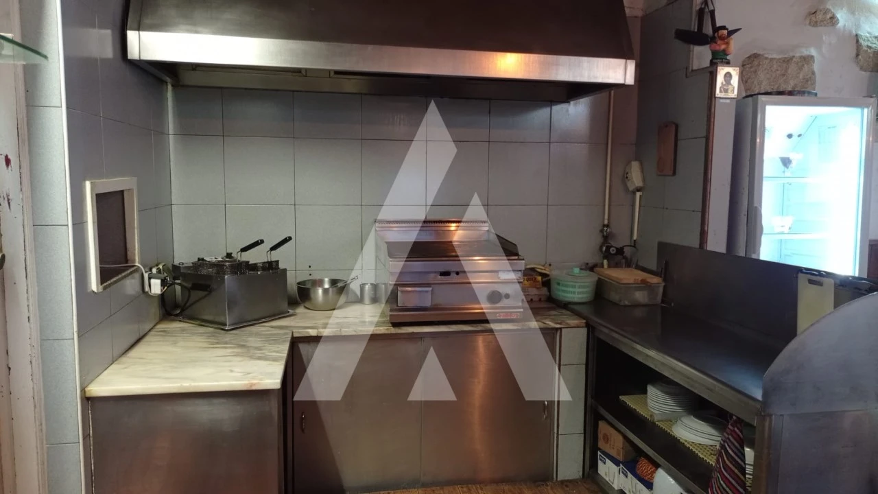 Negócio para Cedência de Quotas em Santa Maria Maior e Monserrate e Meadela Foto 8