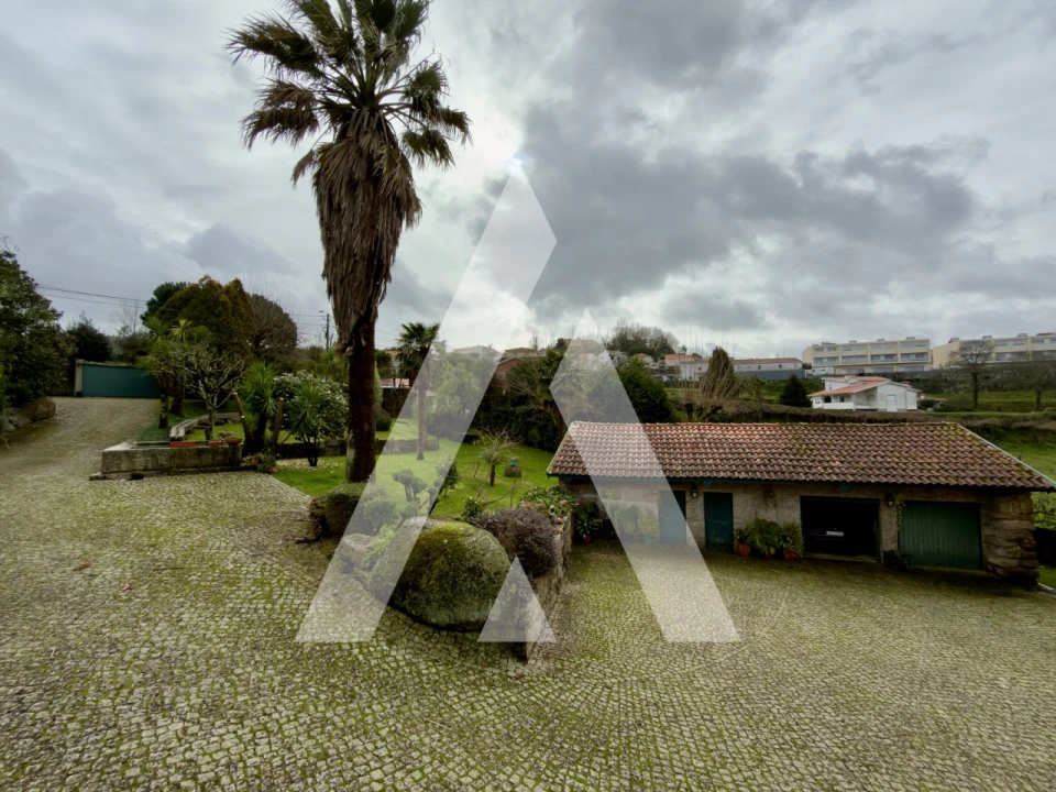 Moradia T6 para Venda em Tabuadelo e São Faustino Foto 28