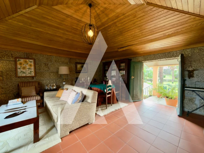 Moradia T6 para Venda em Tabuadelo e São Faustino Foto 7