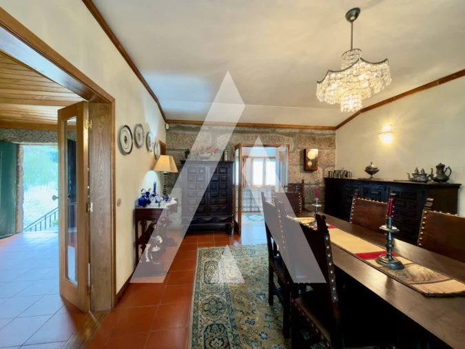 Moradia T6 para Venda em Tabuadelo e São Faustino Foto 9