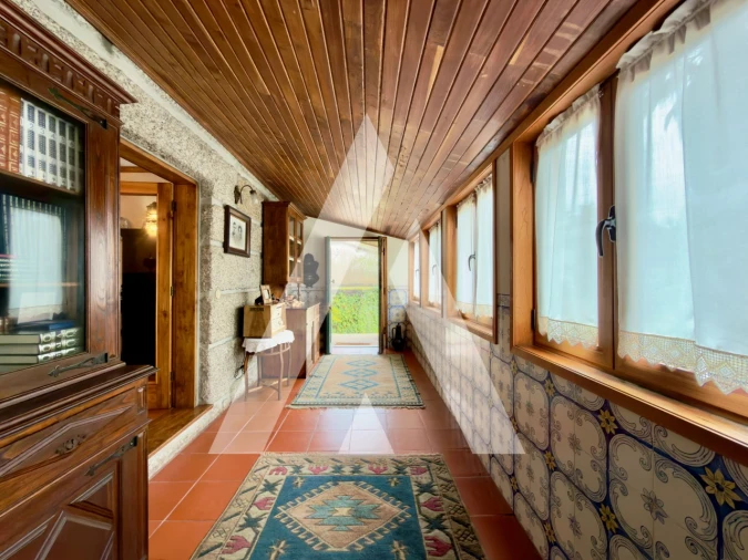 Moradia T6 para Venda em Tabuadelo e São Faustino Foto 3