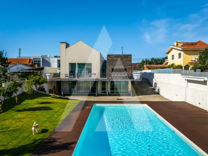 Moradia T3 para Venda em Avanca Foto 6