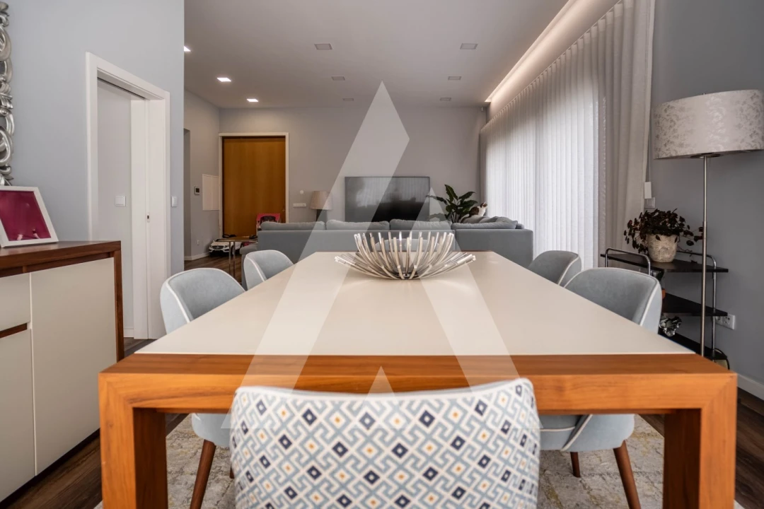 Moradia T3 para Venda em Oliveirinha Foto 13