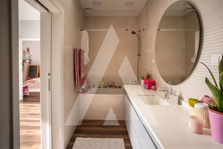 Moradia T3 para Venda em Oliveirinha Foto 27