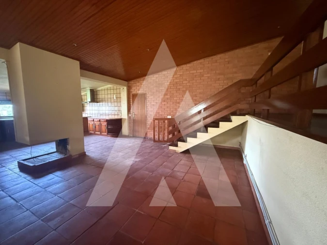 Moradia T3 para Venda em Batalha Foto 4