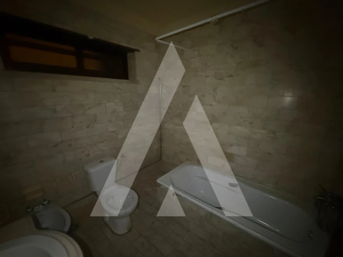 Moradia T3 para Venda em Batalha Foto 36