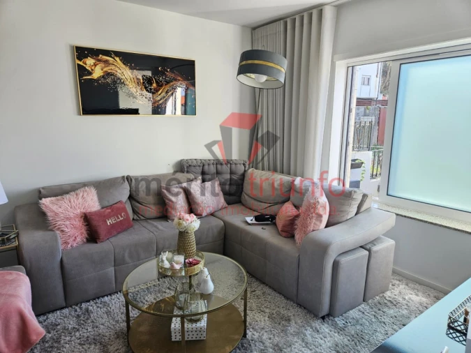 Apartamento para Venda em Selho (São Jorge) Foto 3