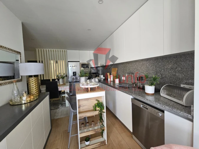 Apartamento para Venda em Selho (São Jorge) Foto 6