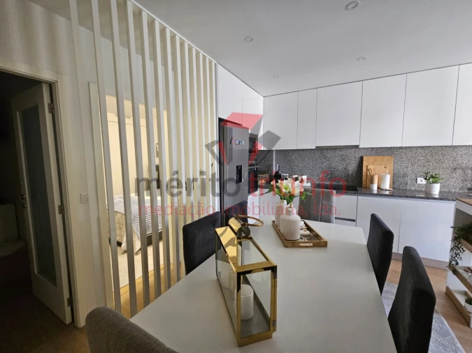 Apartamento para Venda em Selho (São Jorge) Foto 12