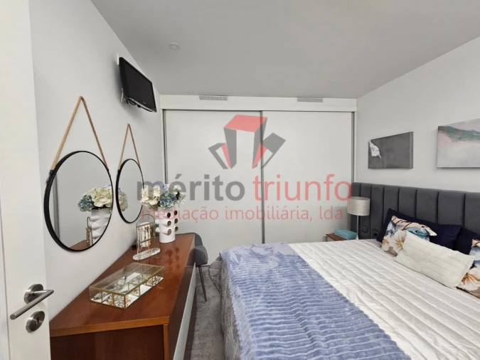 Apartamento para Venda em Selho (São Jorge) Foto 19