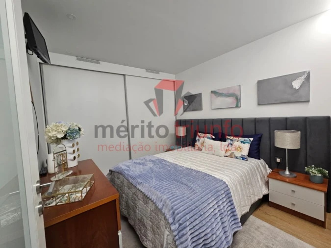Apartamento para Venda em Selho (São Jorge) Foto 20