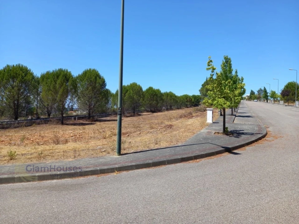 Terreno para Venda em Constancia Foto 4