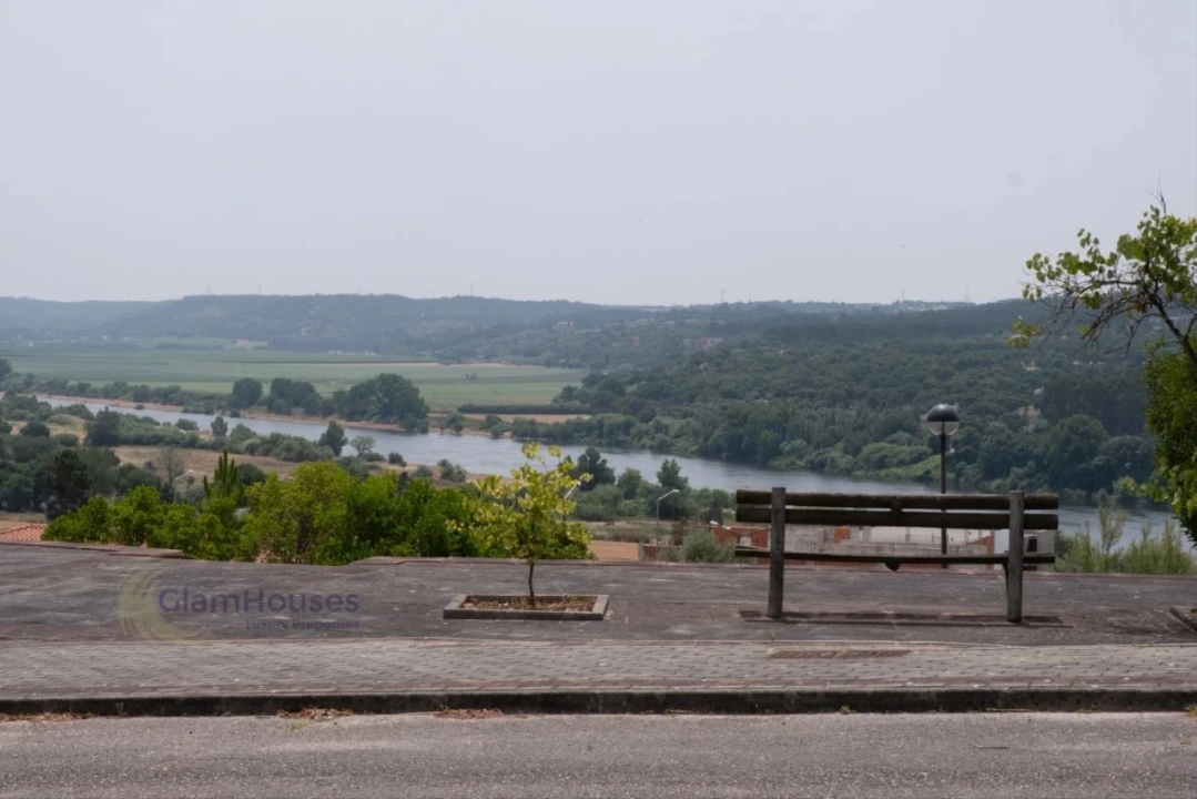 Terreno para Venda em Constancia Foto 1