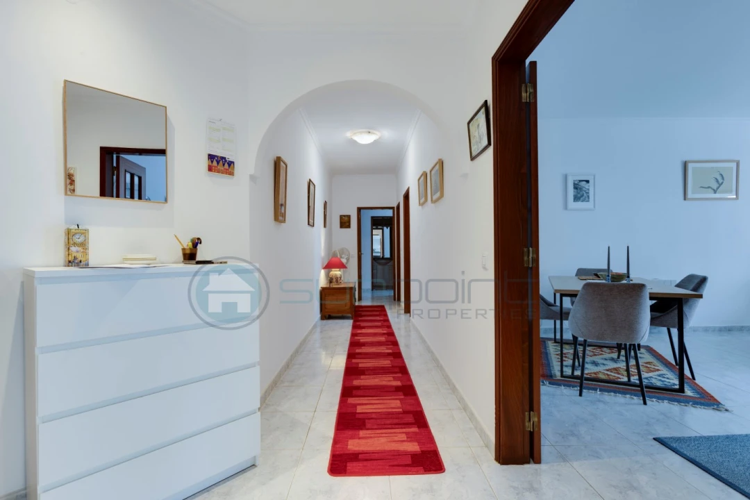 Apartamento T2 para Venda em Lagos (São Sebastião e Santa Maria) Foto 4