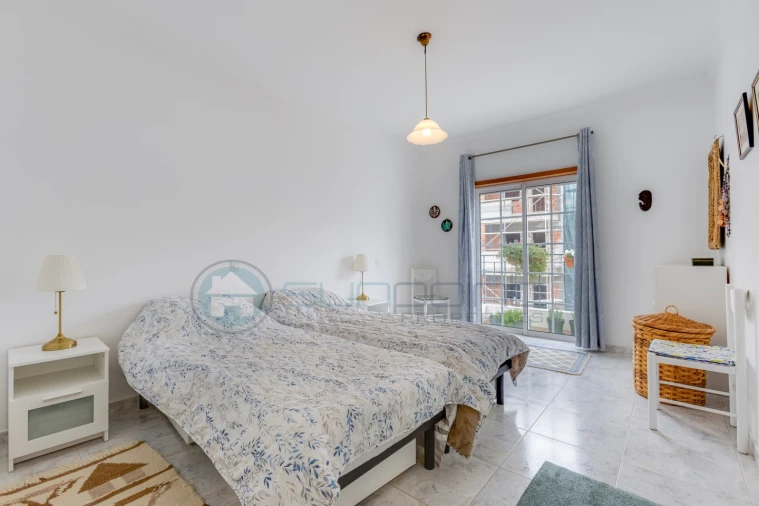 Apartamento T2 para Venda em Lagos (São Sebastião e Santa Maria) Foto 19