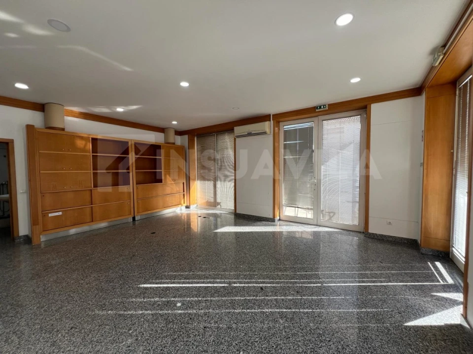 Loja para Arrendamento em Caminha (Matriz) e Vilarelho Foto 6