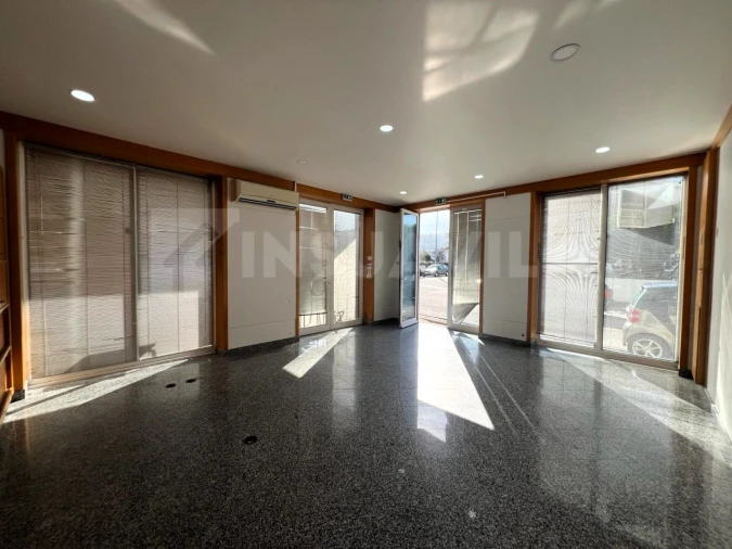 Loja para Arrendamento em Caminha (Matriz) e Vilarelho Foto 12