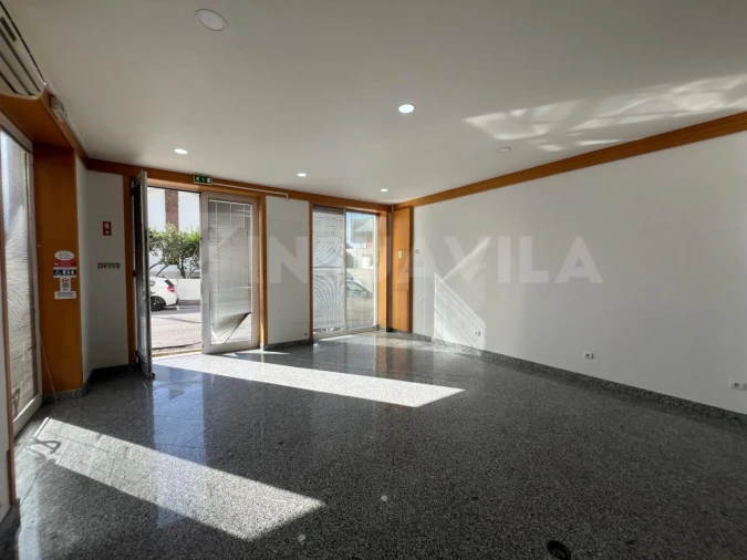 Loja para Arrendamento em Caminha (Matriz) e Vilarelho Foto 10