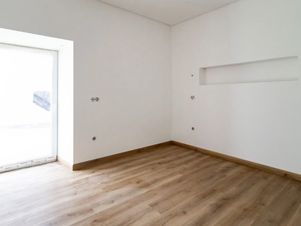 Moradia T3 para Venda em Samuel Foto 12