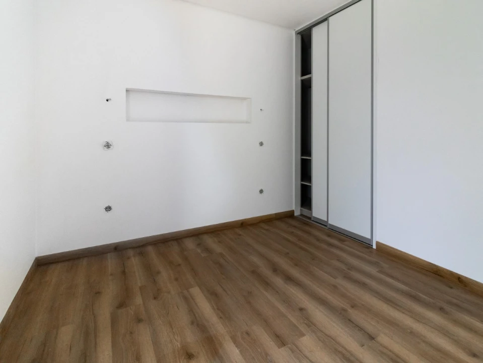 Moradia T3 para Venda em Samuel Foto 14