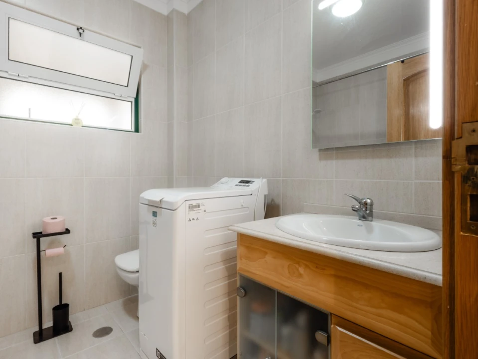 Apartamento T3 para Venda em Trouxemil e Torre de Vilela Foto 6