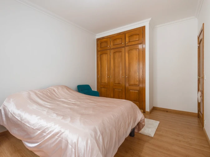 Apartamento T3 para Venda em Trouxemil e Torre de Vilela Foto 5