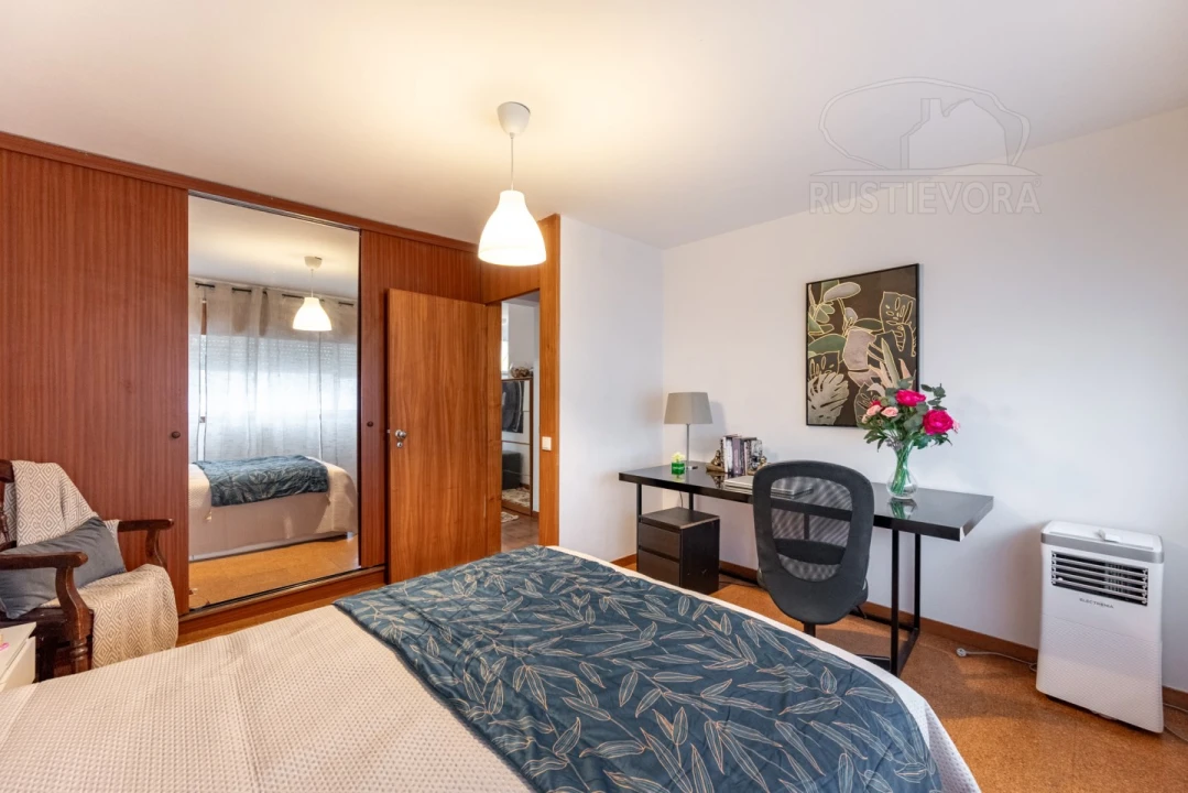 Apartamento T2 para Venda em Malagueira e Horta das Figueiras Foto 9