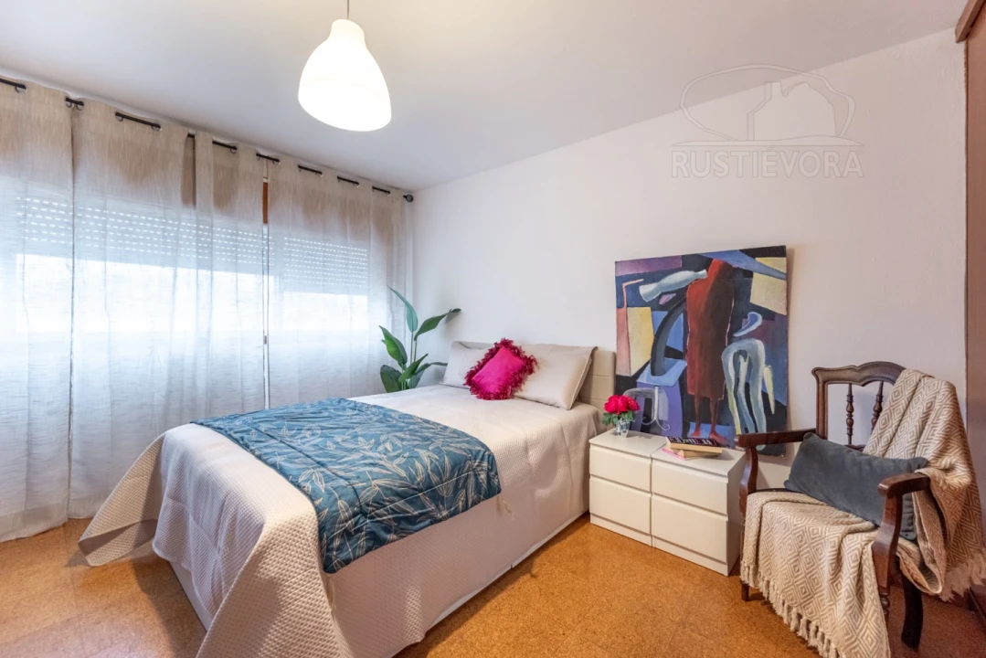 Apartamento T2 para Venda em Malagueira e Horta das Figueiras Foto 10