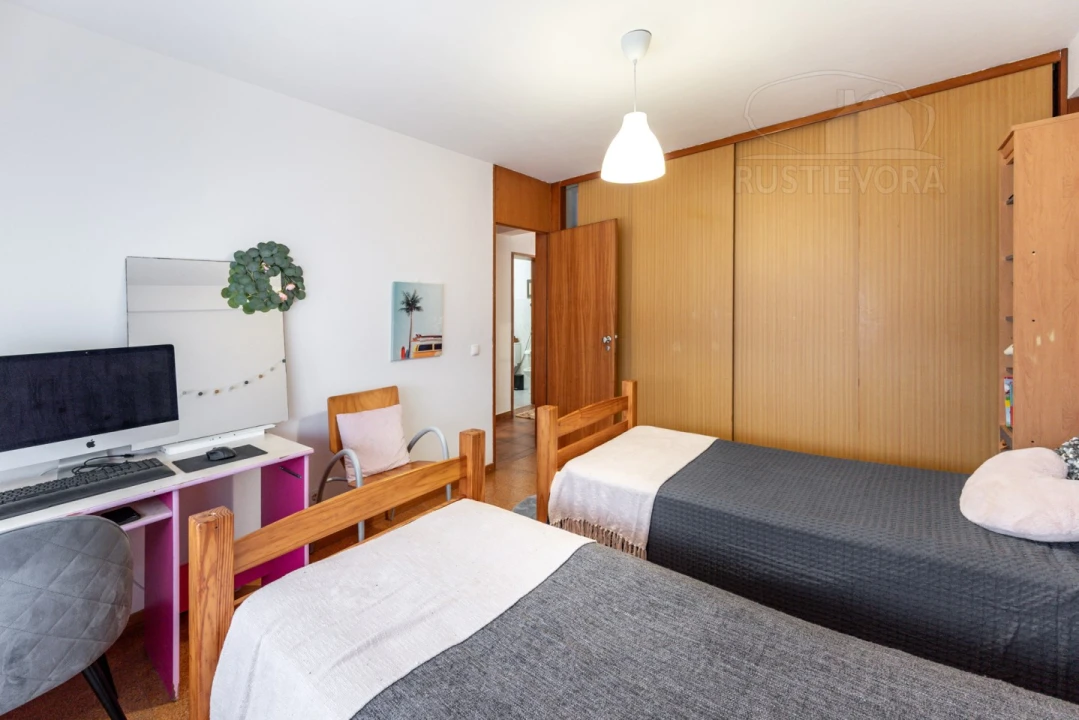 Apartamento T2 para Venda em Malagueira e Horta das Figueiras Foto 14