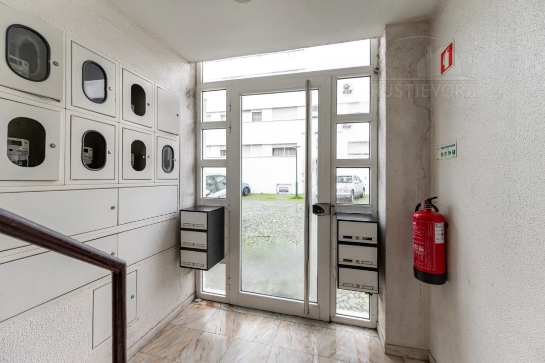 Apartamento T2 para Venda em Malagueira e Horta das Figueiras Foto 16