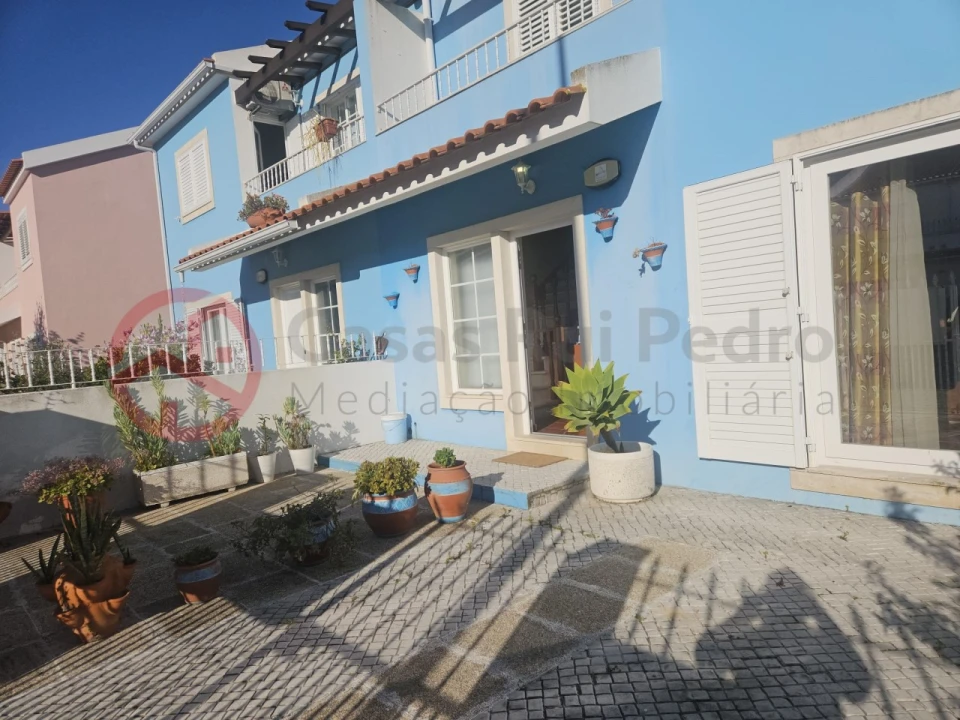 Moradia T3 para Venda em Gaio-Rosário e Sarilhos Pequenos Foto 1