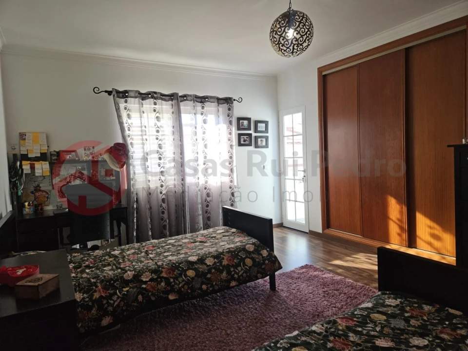 Moradia T3 para Venda em Gaio-Rosário e Sarilhos Pequenos Foto 21