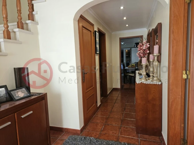 Moradia T3 para Venda em Gaio-Rosário e Sarilhos Pequenos Foto 19