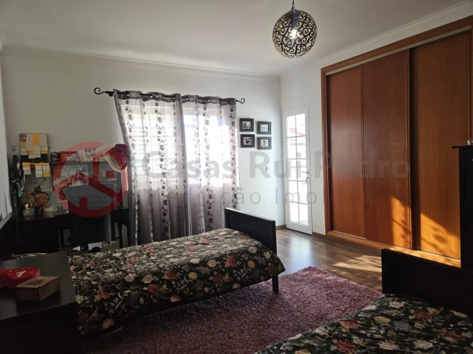 Moradia T3 para Venda em Gaio-Rosário e Sarilhos Pequenos Foto 21